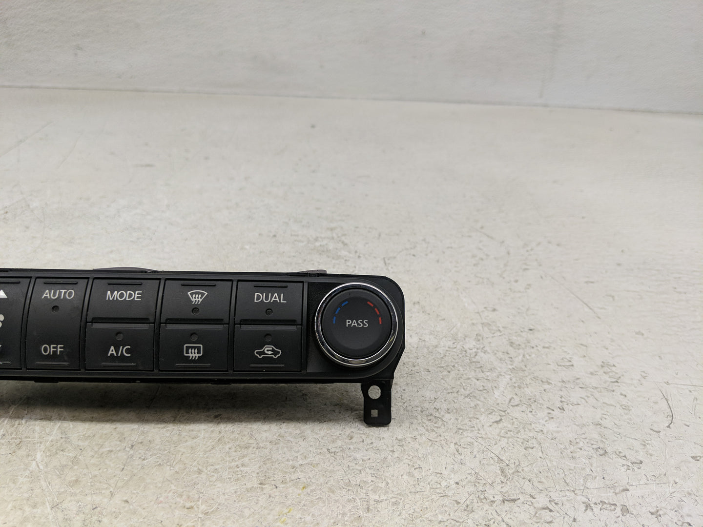 2007-2008 Nissan Maxima Climate Control Module Temperature AC/Heater Replacement P/N:27500 ZK30A Fits Fits 2007 2008 OEM Use