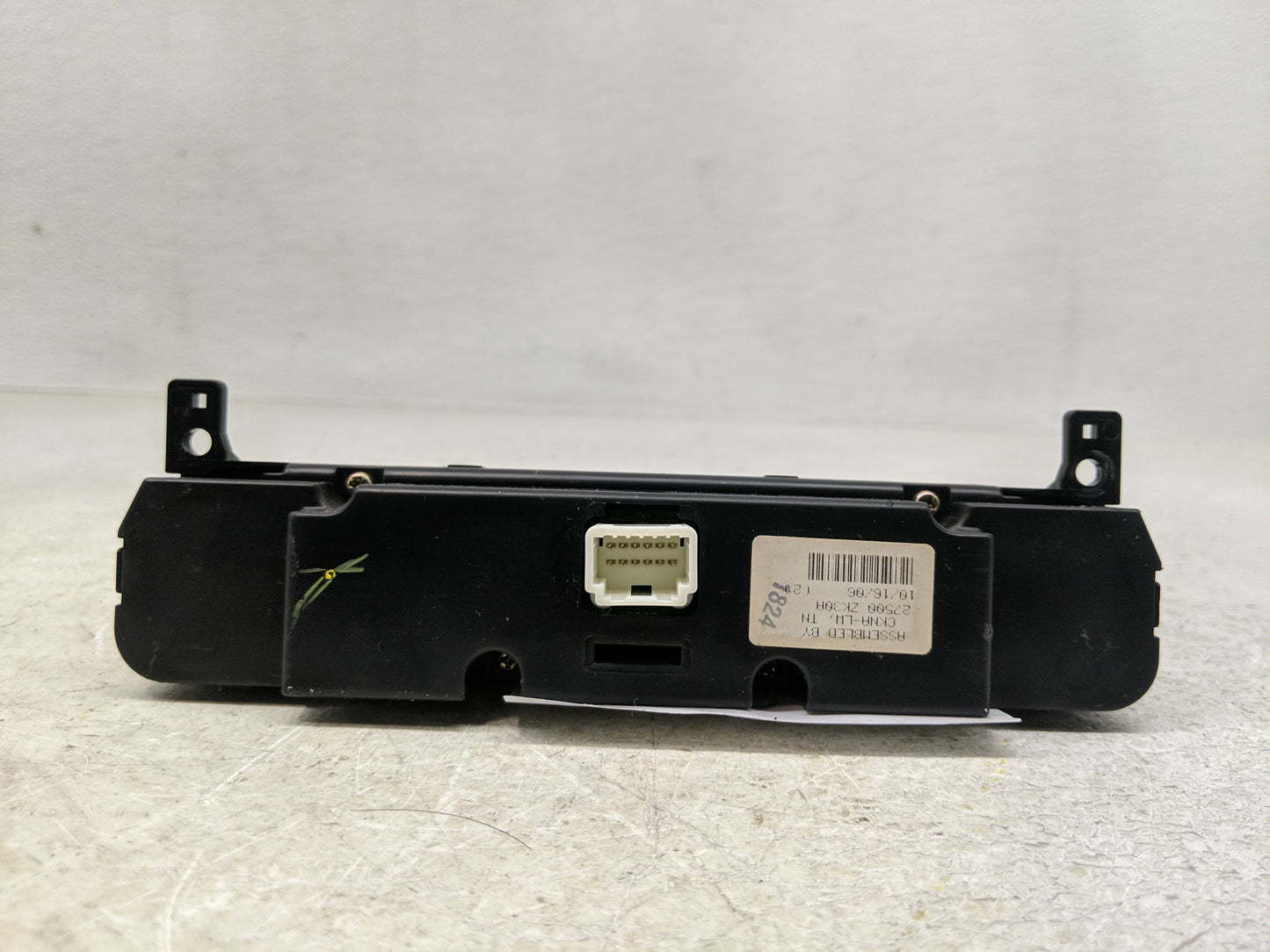 2007-2008 Nissan Maxima Climate Control Module Temperature AC/Heater Replacement P/N:27500 ZK30A Fits Fits 2007 2008 OEM Use
