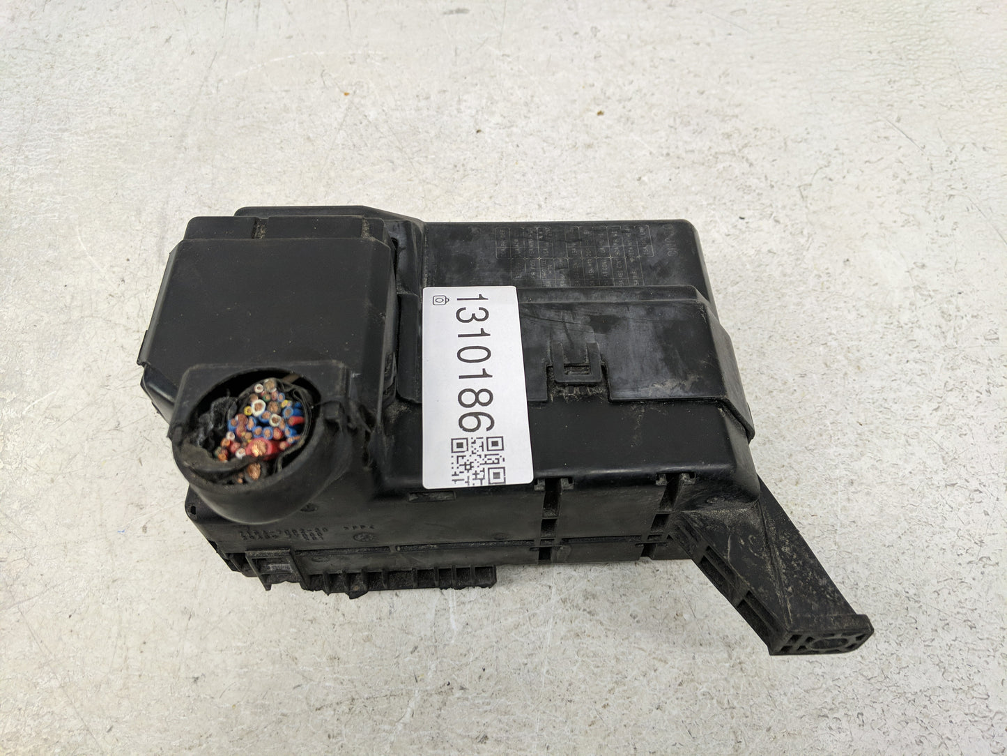 2007-2008 Nissan Maxima Fusebox Fuse Box Panel Relay Module P/N:284B9 7Y000 7154-7082-30 Fits Fits 2007 2008 OEM Used Auto P