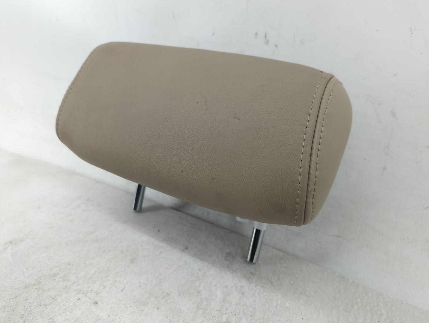 2007-2008 Nissan Maxima Headrest Head Rest Front Driver Passenger Seat Fits Fits 2007 2008 OEM Used Auto Parts - Oemusedauto