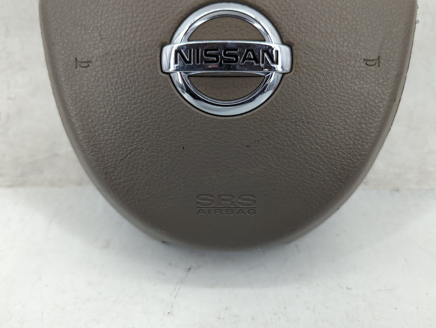 2007 Nissan Maxima Air Bag Driver Left Steering Wheel Mounted Fits OEM Used Auto Parts - Oemusedautoparts1.com