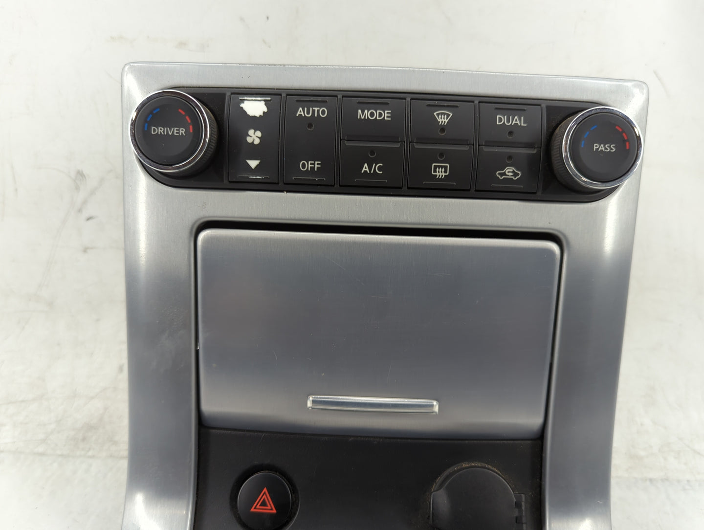 2007-2008 Nissan Maxima Climate Control Module Temperature AC/Heater Replacement P/N:P10383A0109000 96939 ZK30E Fits OEM Use