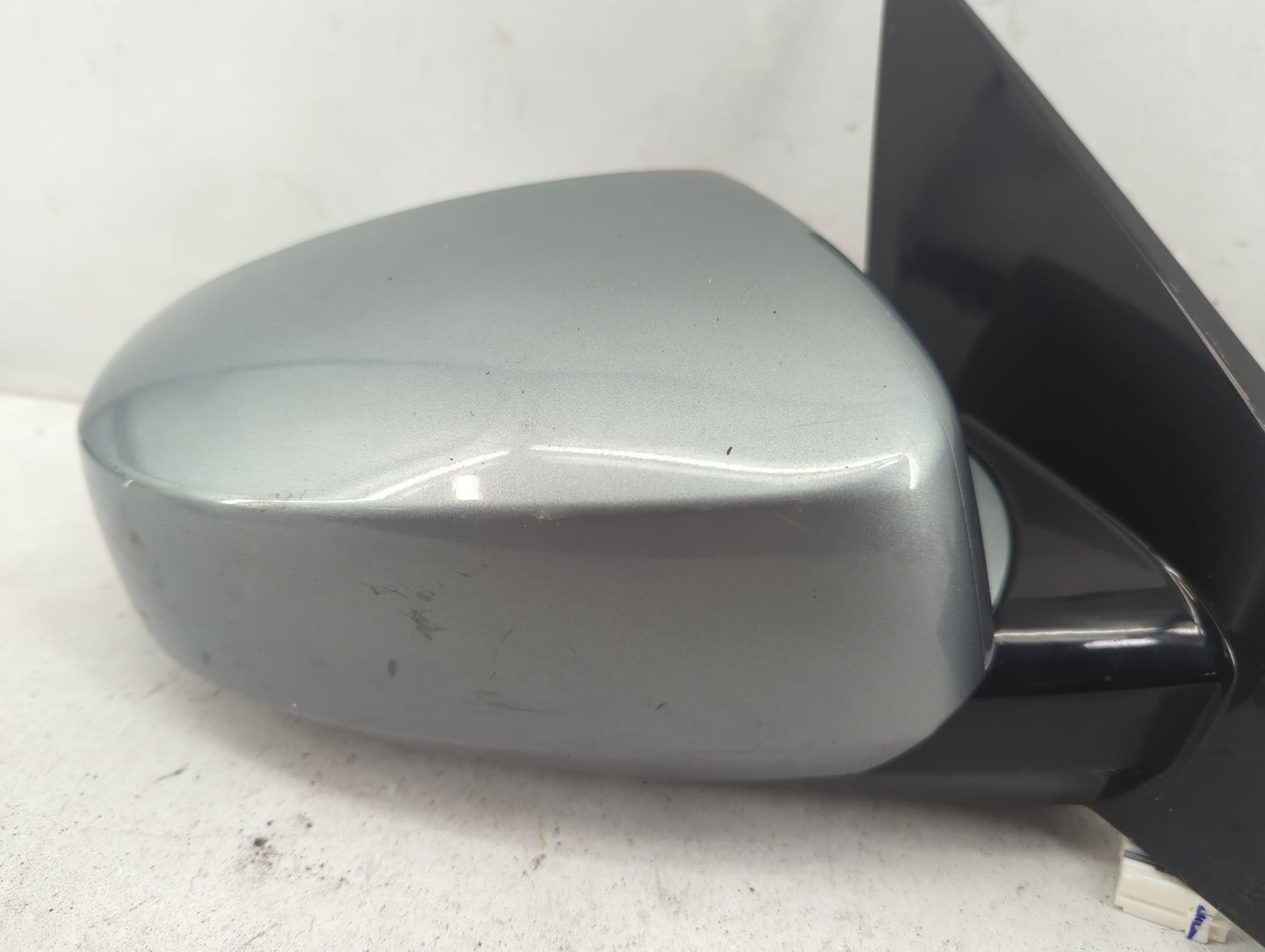 2004-2008 Nissan Maxima Passenger Side View Mirror - Right Door Mirror OEM Used - Oemusedautoparts1.com