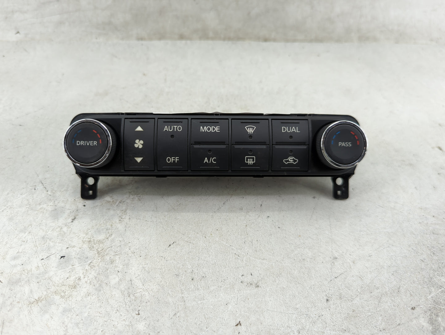 2007-2008 Nissan Maxima Climate Control Module Temperature AC/Heater Replacement P/N:27500 zk30a Fits Fits 2007 2008 OEM Use