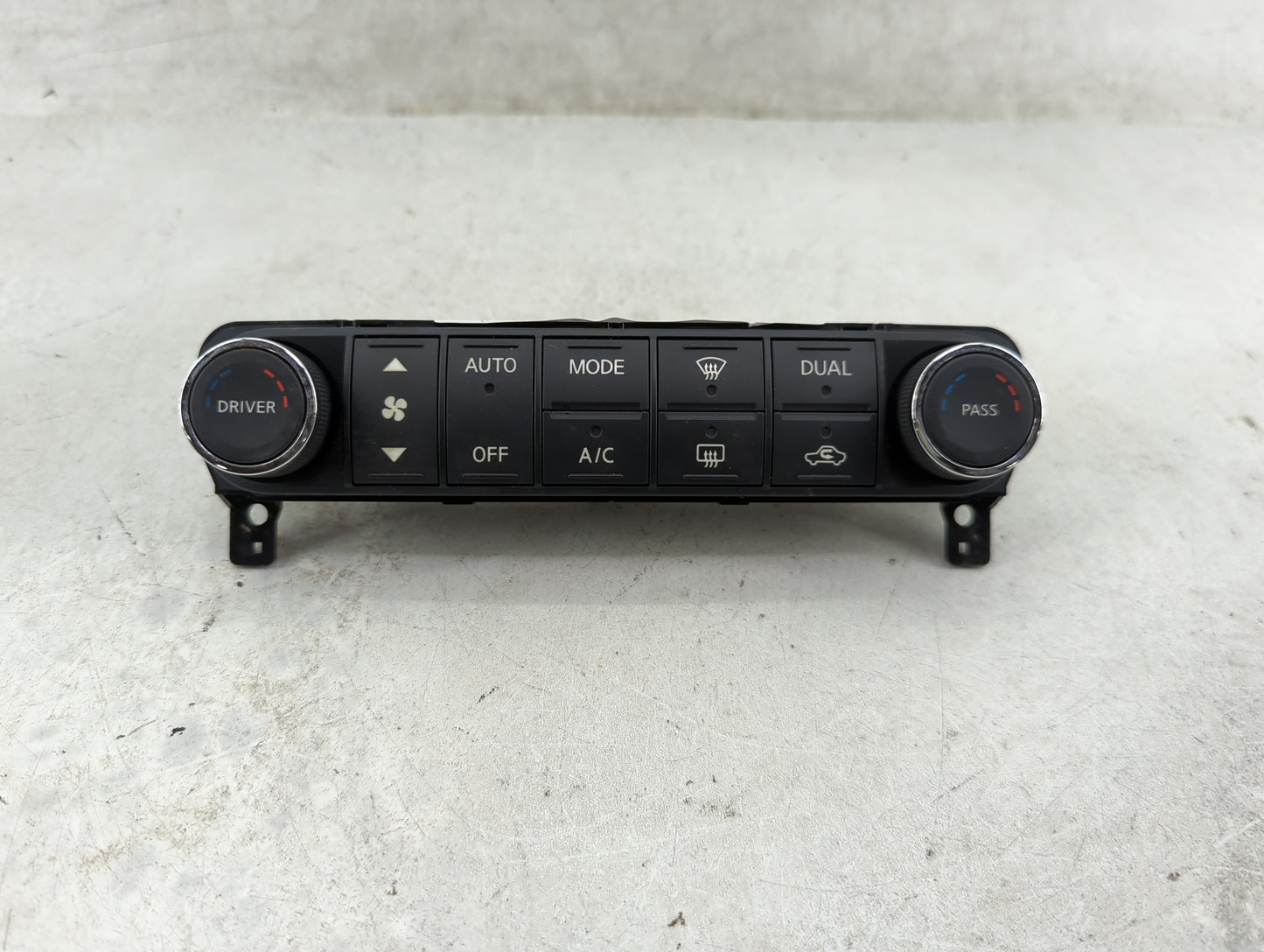 2007-2008 Nissan Maxima Climate Control Module Temperature AC/Heater Replacement P/N:27500 zk30a Fits Fits 2007 2008 OEM Use