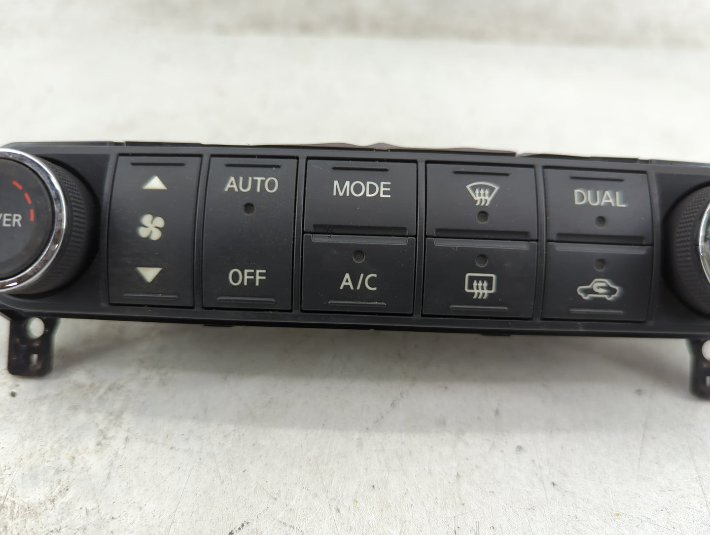 2007-2008 Nissan Maxima Climate Control Module Temperature AC/Heater Replacement P/N:27500 zk30a Fits Fits 2007 2008 OEM Use