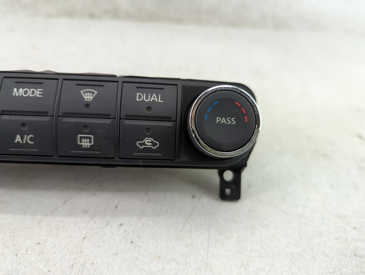 2007-2008 Nissan Maxima Climate Control Module Temperature AC/Heater Replacement P/N:27500 zk30a Fits Fits 2007 2008 OEM Use