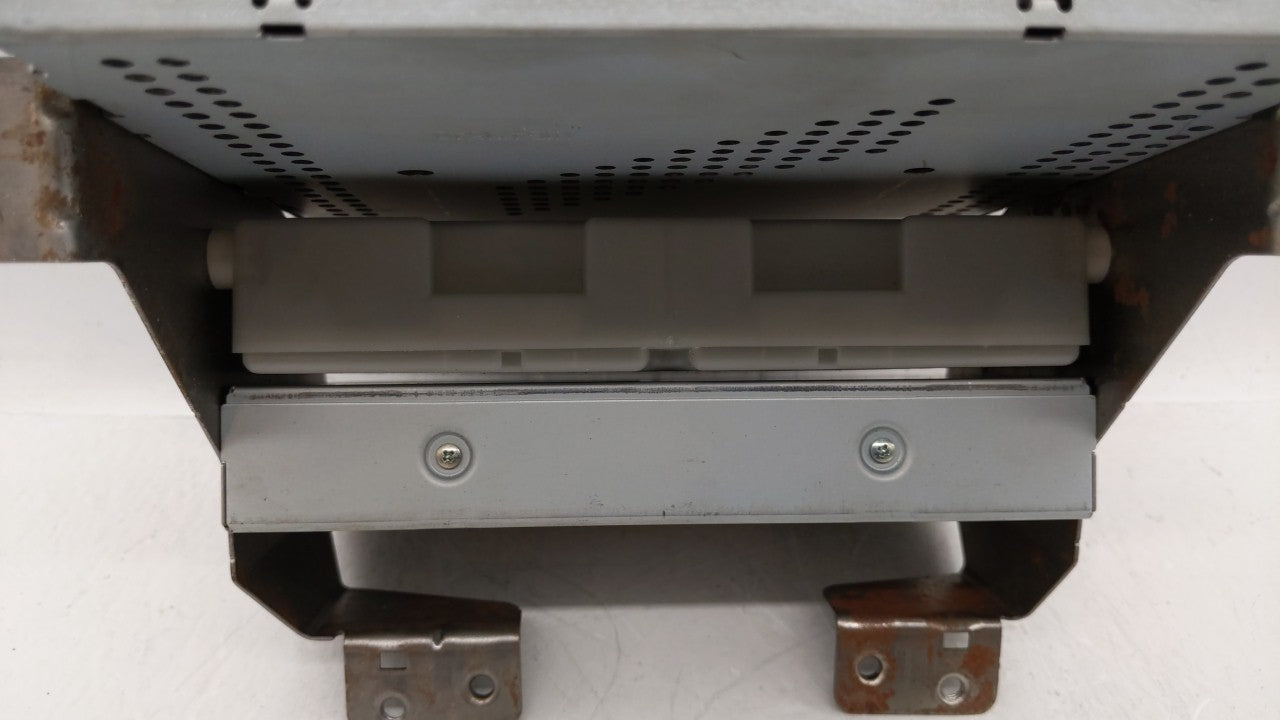 2007-2008 Nissan Maxima Radio AM FM Cd Player Receiver Replacement P/N:28185 ZK32A Fits Fits 2007 2008 OEM Used Auto Parts -