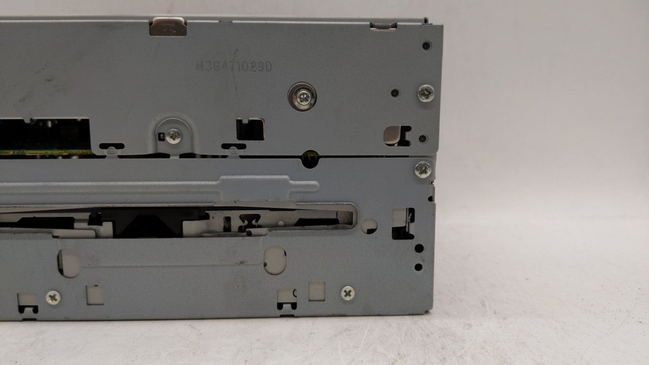 2007-2008 Nissan Maxima Radio AM FM Cd Player Receiver Replacement P/N:28185 ZK32A Fits Fits 2007 2008 OEM Used Auto Parts -