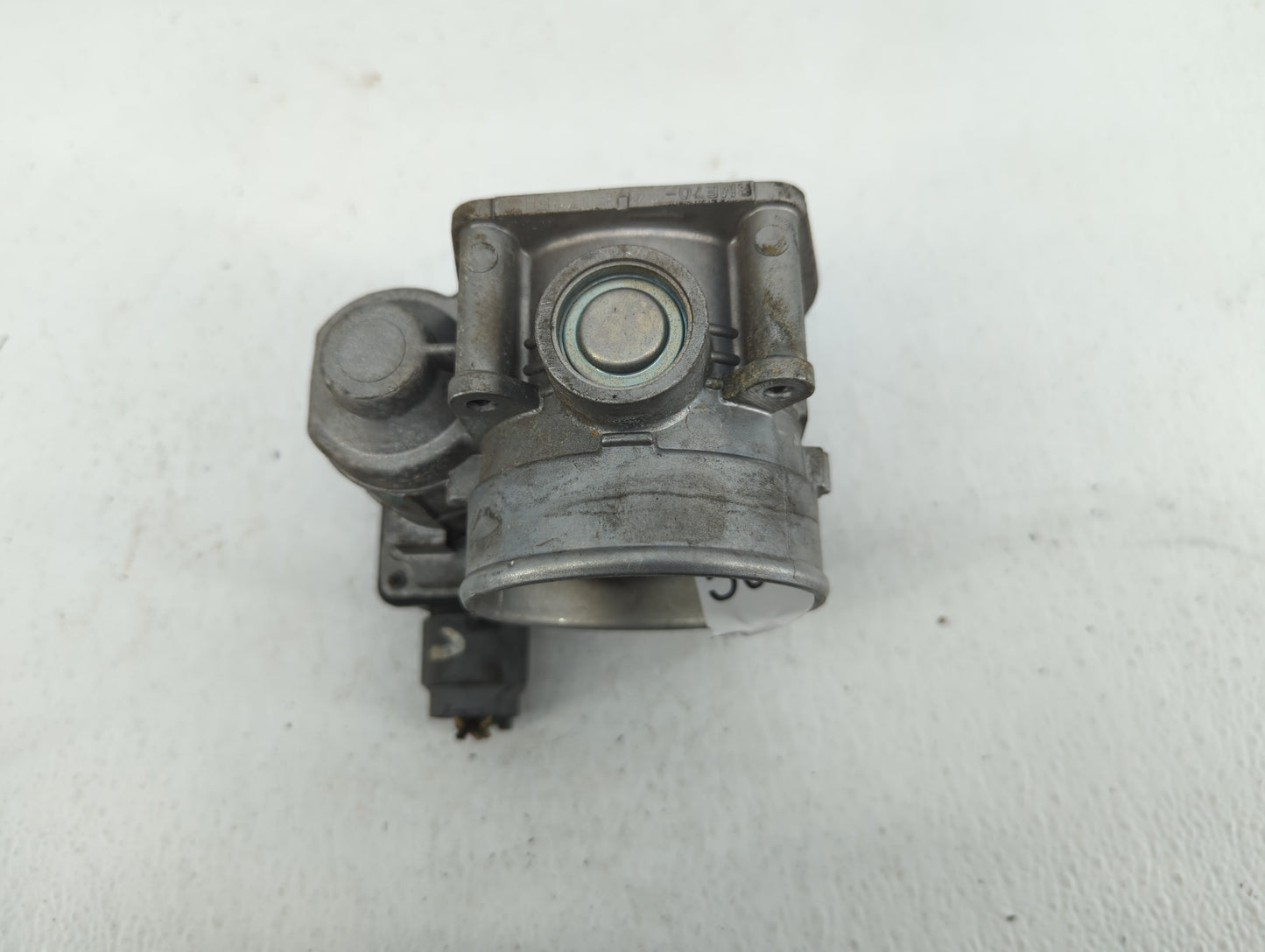 2007-2008 Nissan Maxima Throttle Body P/N:RME70-04 Fits Fits 2006 2007 2008 2009 OEM Used Auto Parts - Oemusedautoparts1.com
