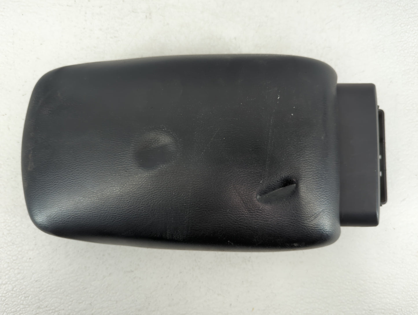 2007-2008 Nissan Maxima Center Console Armrest Cover Lid Black - Oemusedautoparts1.com