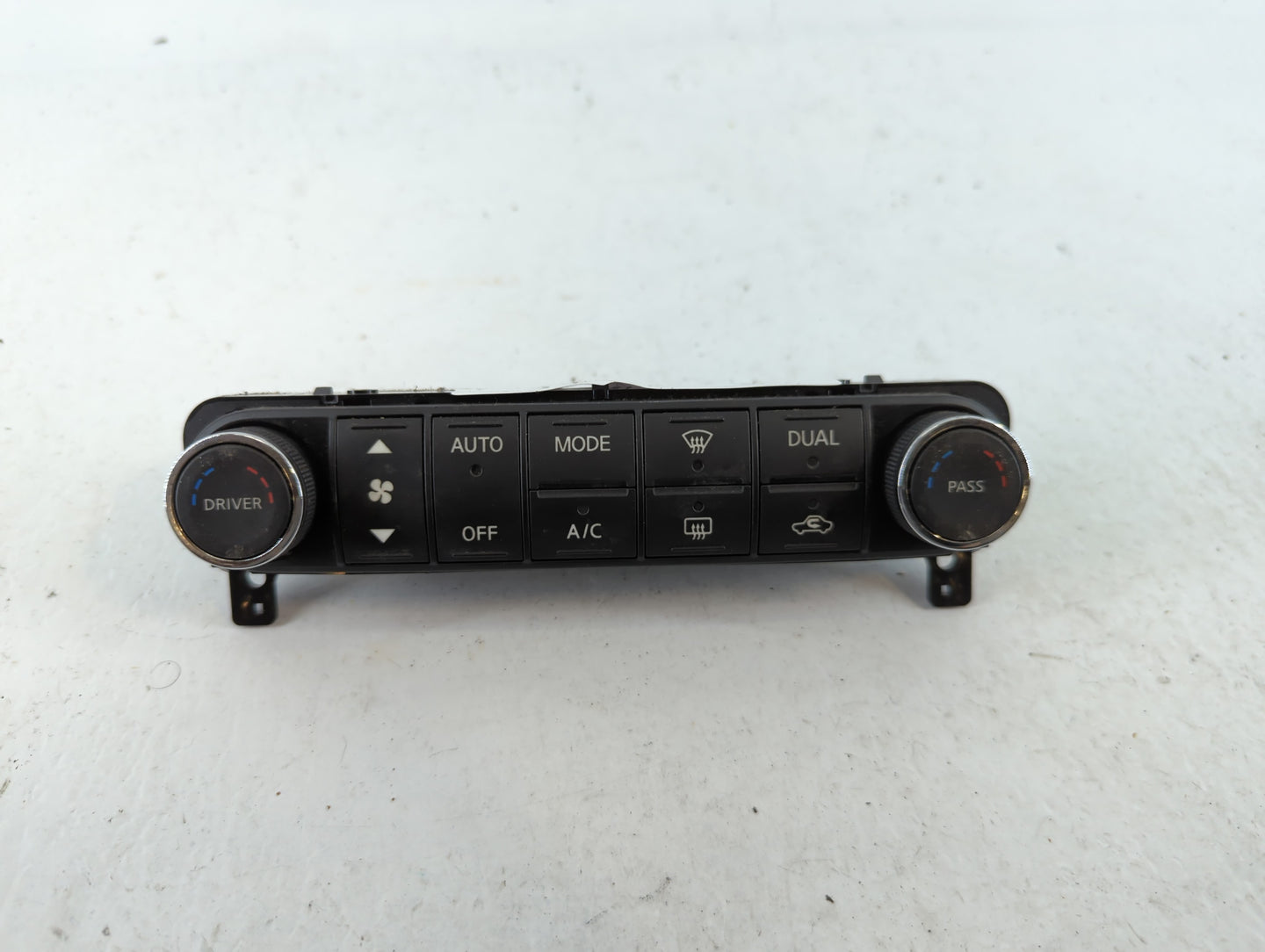 2007-2008 Nissan Maxima Climate Control Module Temperature AC/Heater Replacement P/N:27500 ZK30A Fits Fits 2007 2008 OEM Use