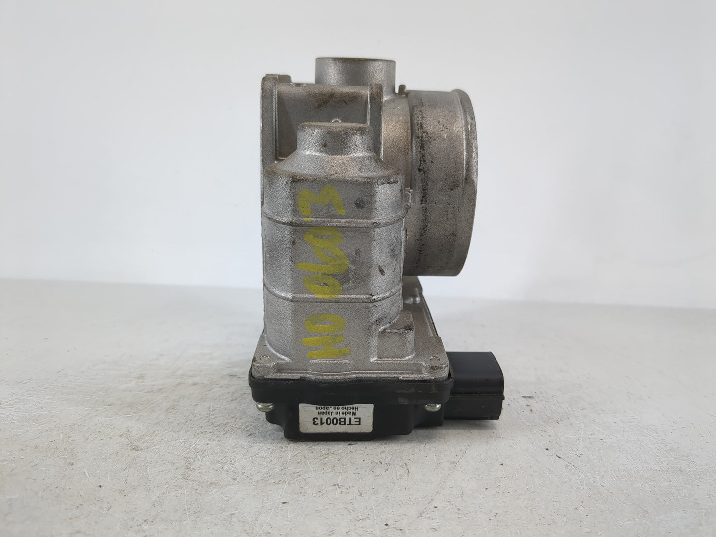 2007 Nissan Murano Throttle Body P/N:F1528H RME70-01 Fits Fits 2006 2008 2009 OEM Used Auto Parts - Oemusedautoparts1.com