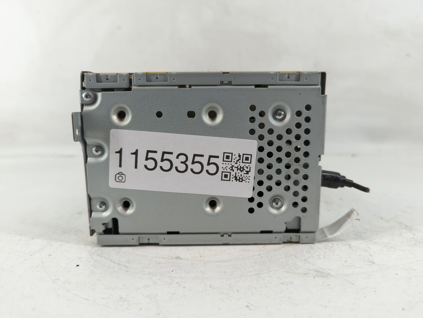 2006-2007 Nissan Murano Radio AM FM Cd Player Receiver Replacement P/N:28185 CC20A Fits Fits 2006 2007 OEM Used Auto Parts -