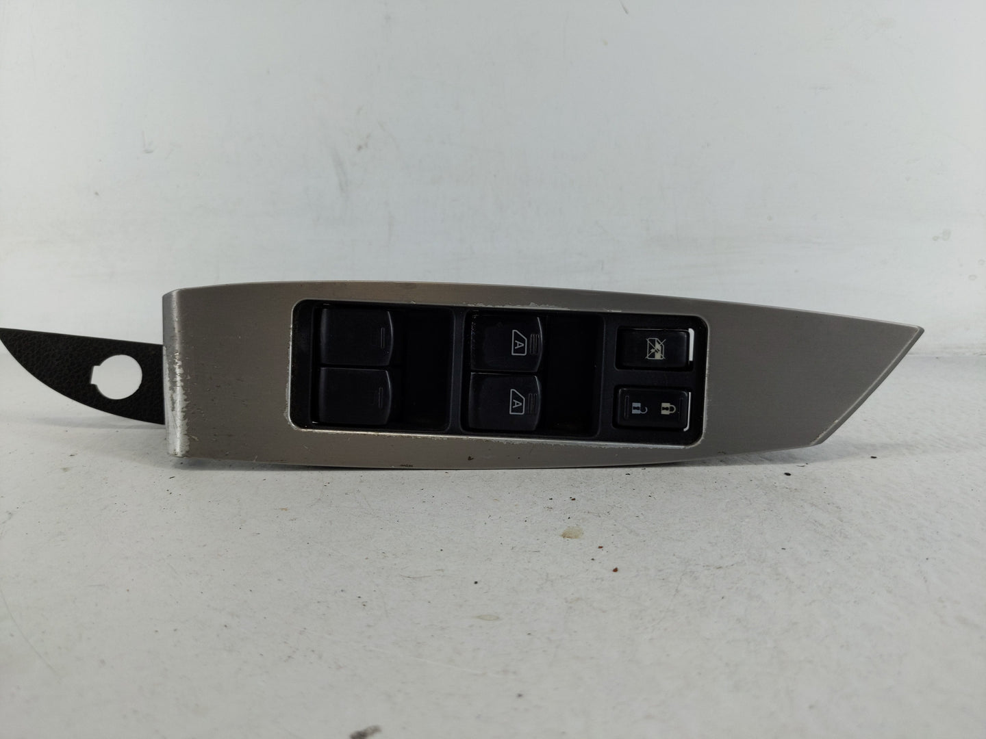 2007 Nissan Murano Master Power Window Switch Replacement Driver Side Left Fits OEM Used Auto Parts - Oemusedautoparts1.com