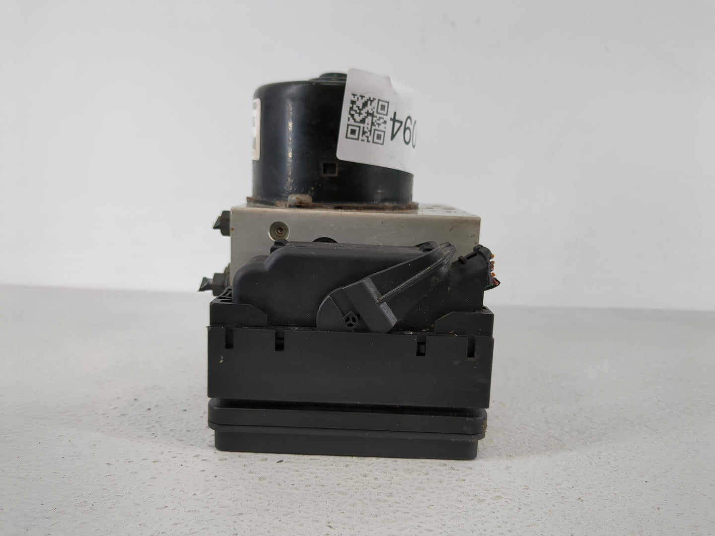 2005-2007 Nissan Murano ABS Pump Control Module Replacement P/N:47660 CB840 Fits Fits 2005 2006 2007 OEM Used Auto Parts - O