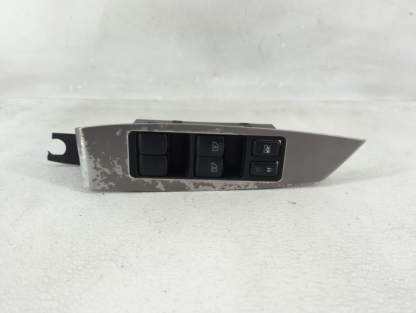2007 Nissan Murano Master Power Window Switch Replacement Driver Side Left Fits OEM Used Auto Parts - Oemusedautoparts1.com
