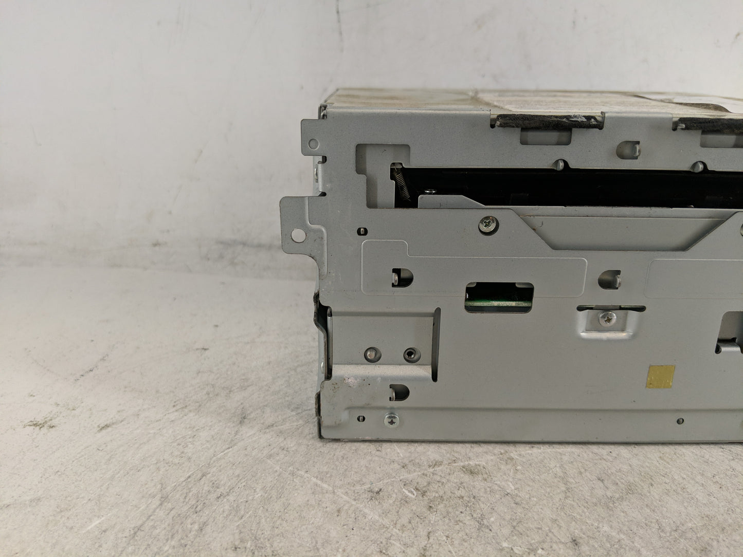 2006-2007 Nissan Murano Radio AM FM Cd Player Receiver Replacement P/N:28185 CC20A Fits Fits 2006 2007 OEM Used Auto Parts -