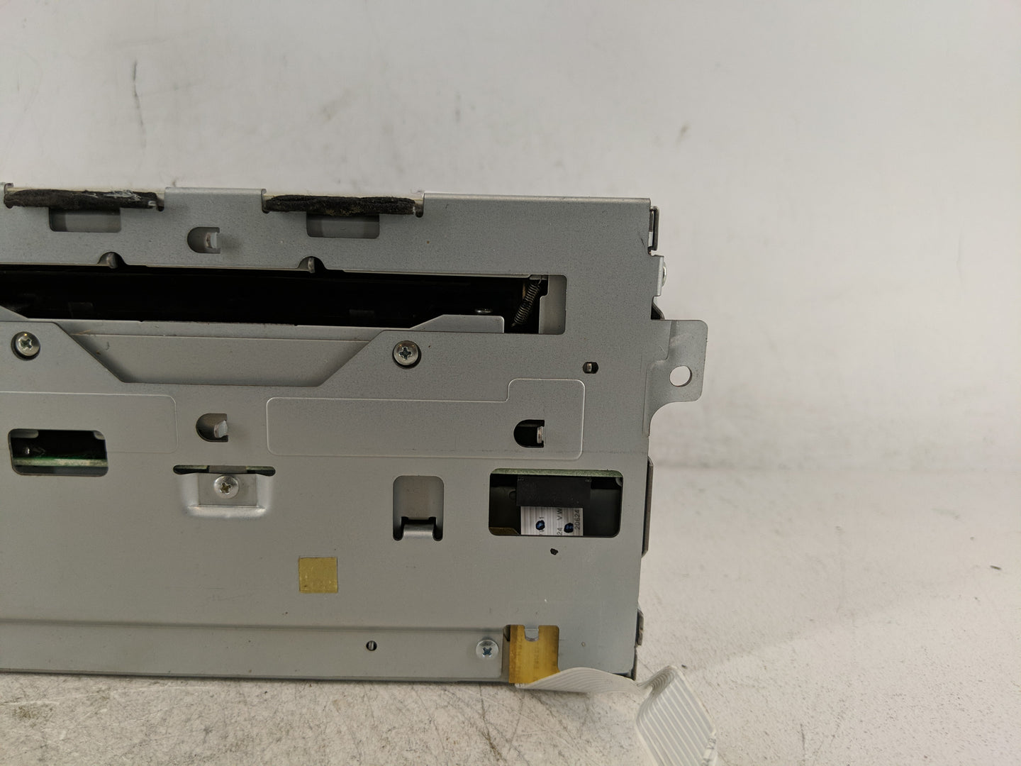 2006-2007 Nissan Murano Radio AM FM Cd Player Receiver Replacement P/N:28185 CC20A Fits Fits 2006 2007 OEM Used Auto Parts -