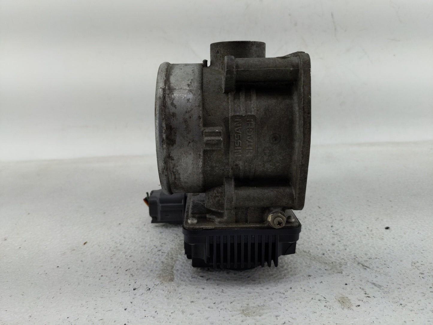 2007 Nissan Murano Throttle Body P/N:F1528H RME70-01 Fits Fits 2006 2008 2009 OEM Used Auto Parts - Oemusedautoparts1.com