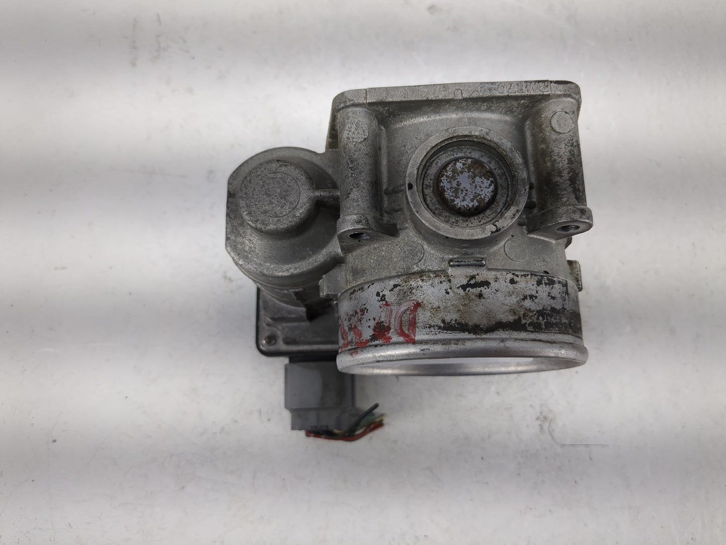 2007 Nissan Murano Throttle Body P/N:576-01 Fits Fits 2006 2008 2009 OEM Used Auto Parts - Oemusedautoparts1.com