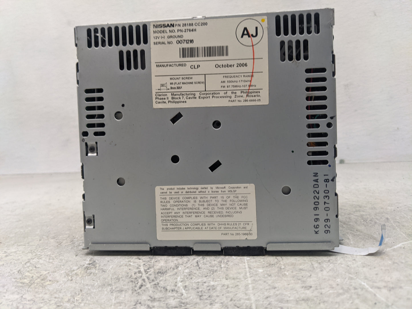 2006-2007 Nissan Murano Radio AM FM Cd Player Receiver Replacement P/N:28188 CC200 Fits Fits 2006 2007 OEM Used Auto Parts -