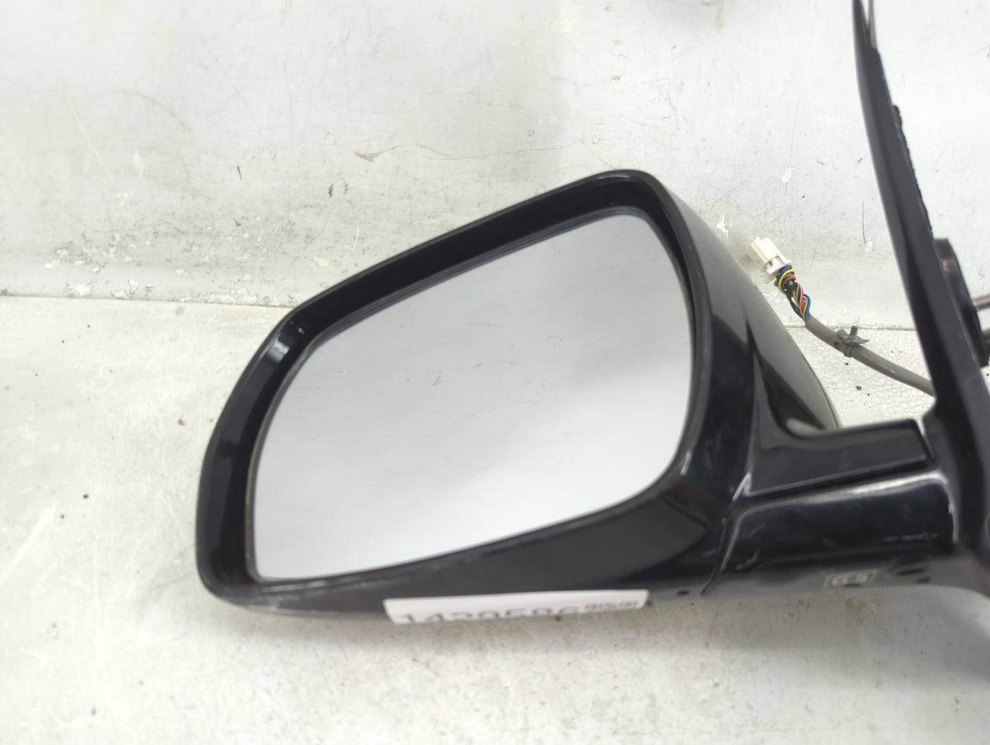2005-2007 Nissan Murano Passenger Right Side View Power Door Mirror 1429586 - Oemusedautoparts1.com