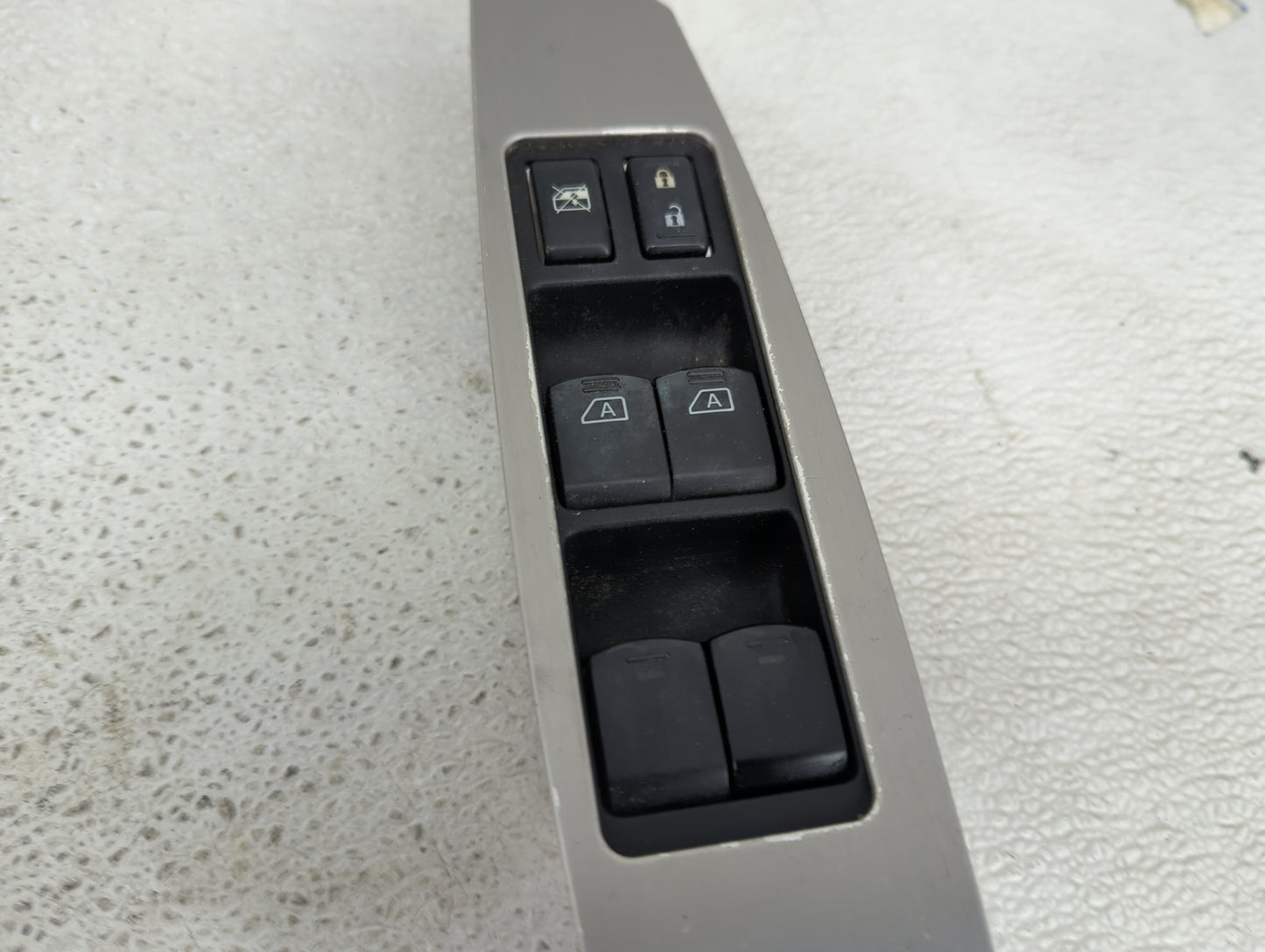 2007 Nissan Murano Master Power Window Switch Replacement Driver Side Left Fits OEM Used Auto Parts - Oemusedautoparts1.com