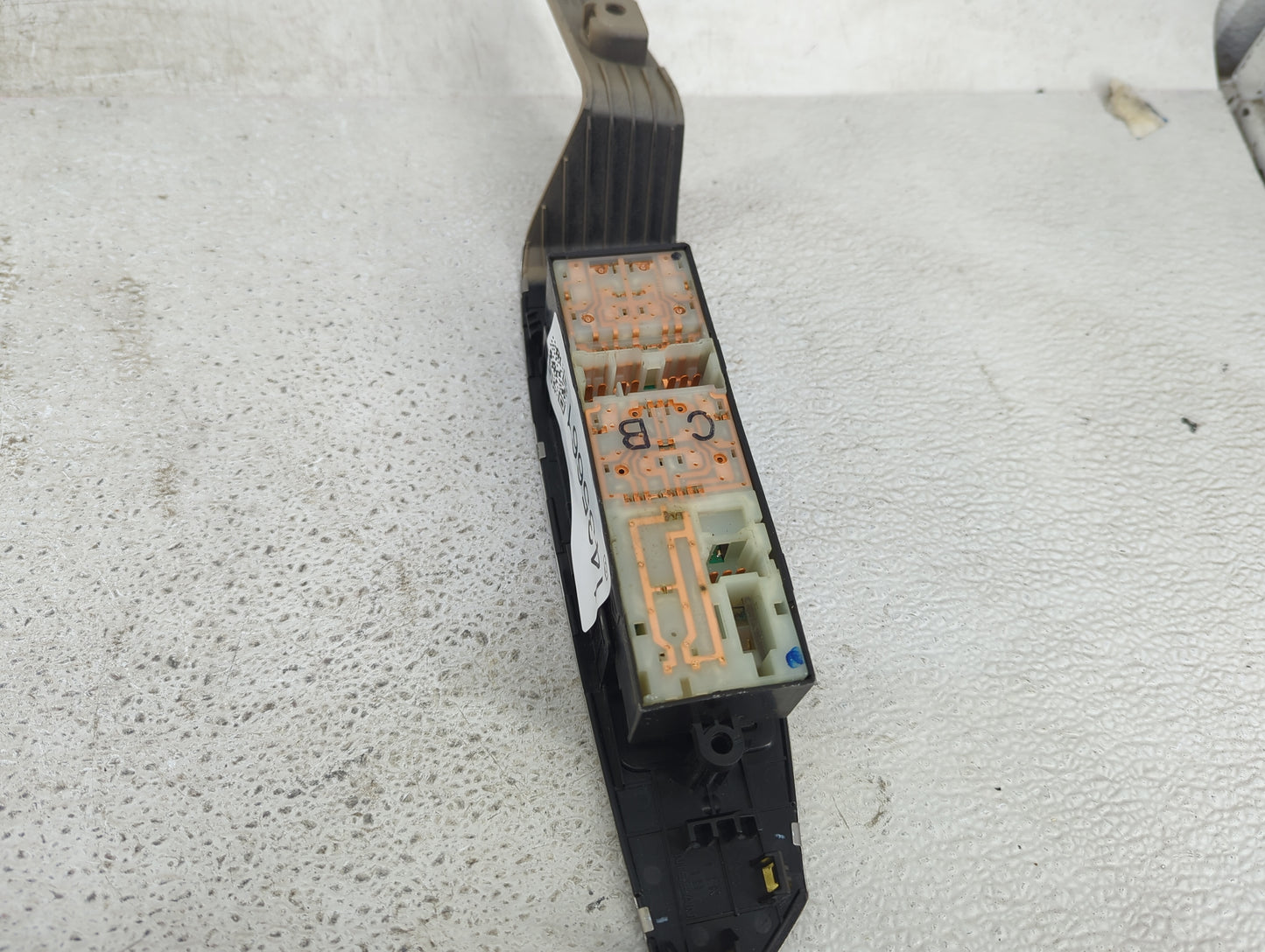 2007 Nissan Murano Master Power Window Switch Replacement Driver Side Left Fits OEM Used Auto Parts - Oemusedautoparts1.com