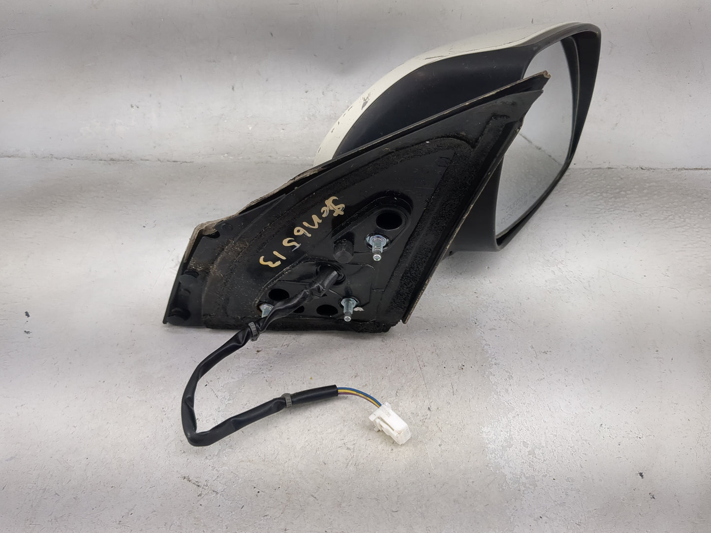 2005-2007 Nissan Murano Passenger Side View Mirror - Right Door Mirror OEM Used - Oemusedautoparts1.com