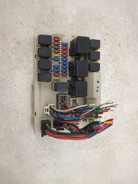 2003-2007 Nissan Murano Fusebox Fuse Box Panel Relay Module P/N:284B7CA01A Fits Fits 2003 2004 2005 2006 2007 OEM Used Auto 