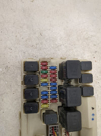 2003-2007 Nissan Murano Fusebox Fuse Box Panel Relay Module P/N:284B7CA01A Fits Fits 2003 2004 2005 2006 2007 OEM Used Auto 