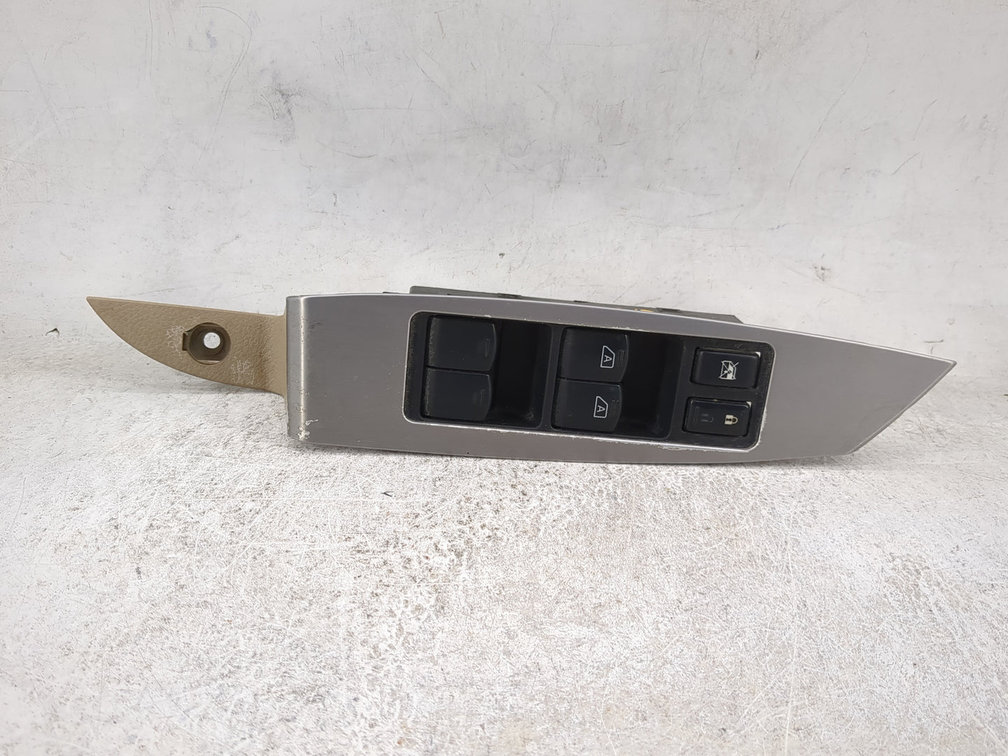 2007 Nissan Murano Master Power Window Switch Replacement Driver Side Left Fits OEM Used Auto Parts - Oemusedautoparts1.com