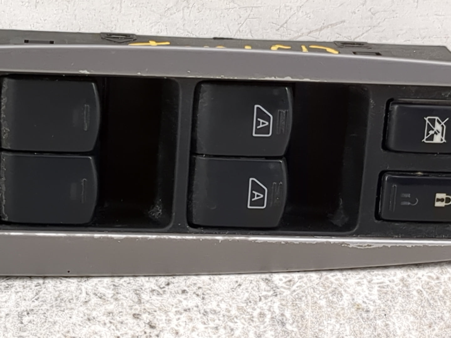 2007 Nissan Murano Master Power Window Switch Replacement Driver Side Left Fits OEM Used Auto Parts - Oemusedautoparts1.com