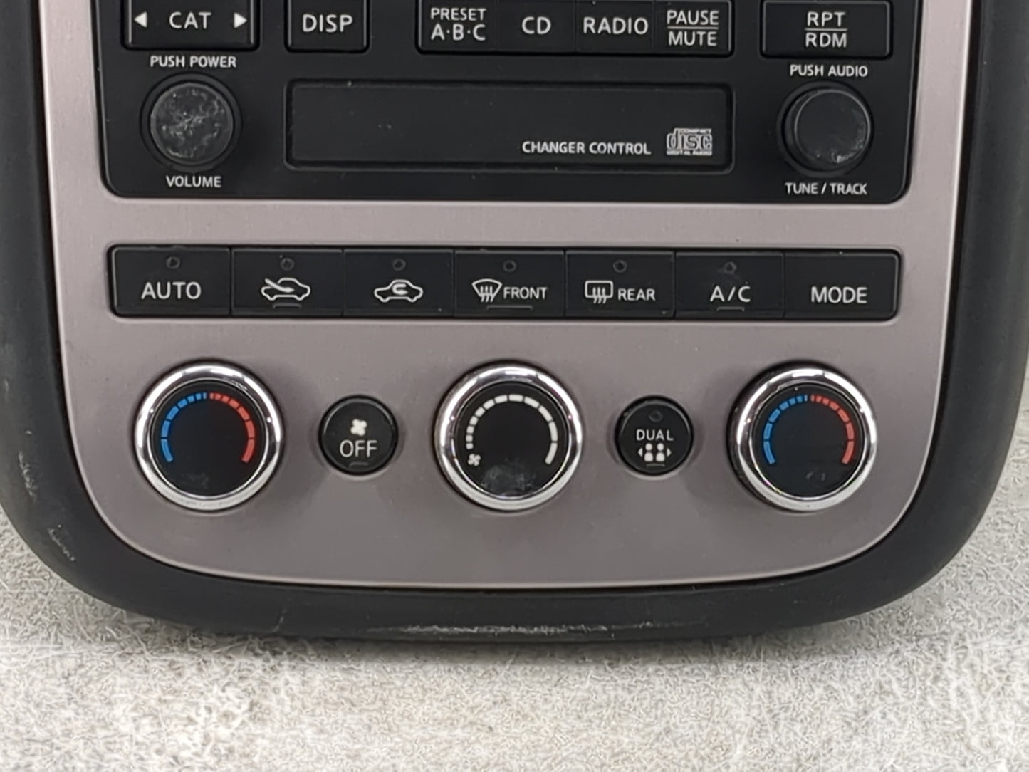 2006-2007 Nissan Murano Radio AM FM Cd Player Receiver Replacement P/N:28185 CC20A PN-2529H Fits Fits 2006 2007 OEM Used Aut