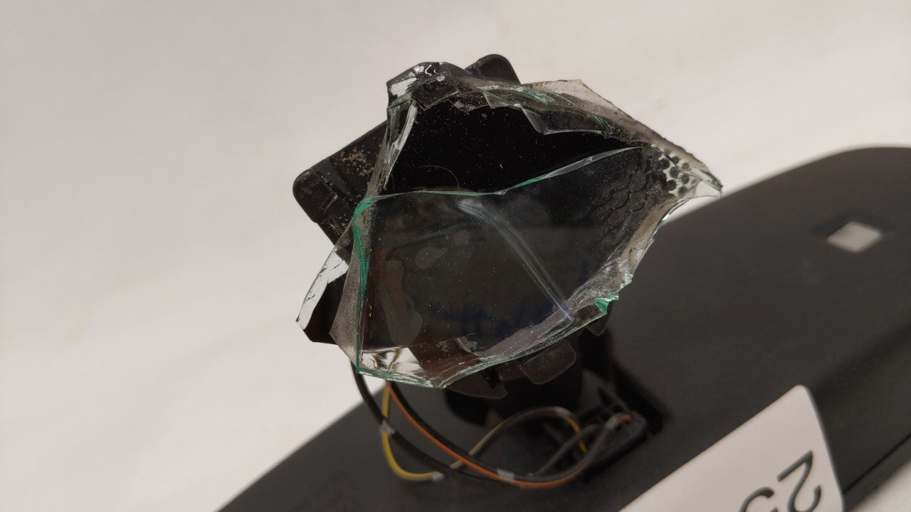 2007 Nissan Murano Interior Rear View Mirror Replacement OEM P/N:E11015894 Fits OEM Used Auto Parts - Oemusedautoparts1.com