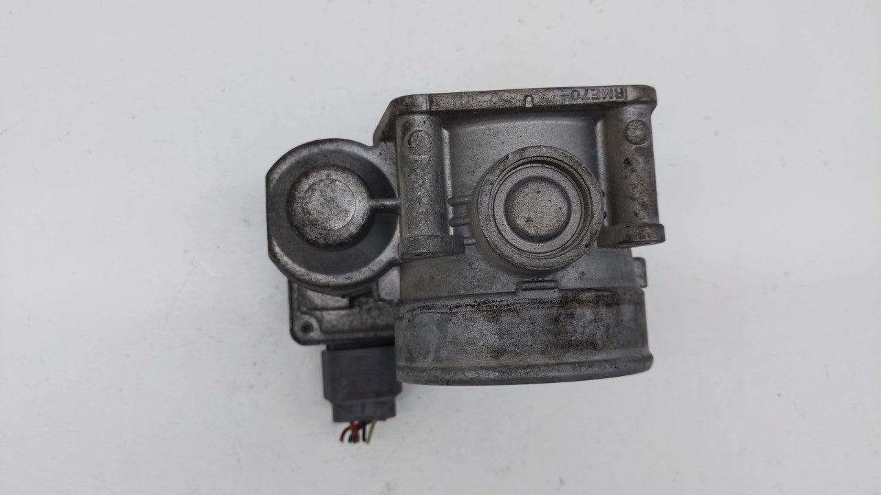 2007 Nissan Murano Throttle Body P/N:RME70-04 Fits Fits 2006 2008 2009 OEM Used Auto Parts - Oemusedautoparts1.com