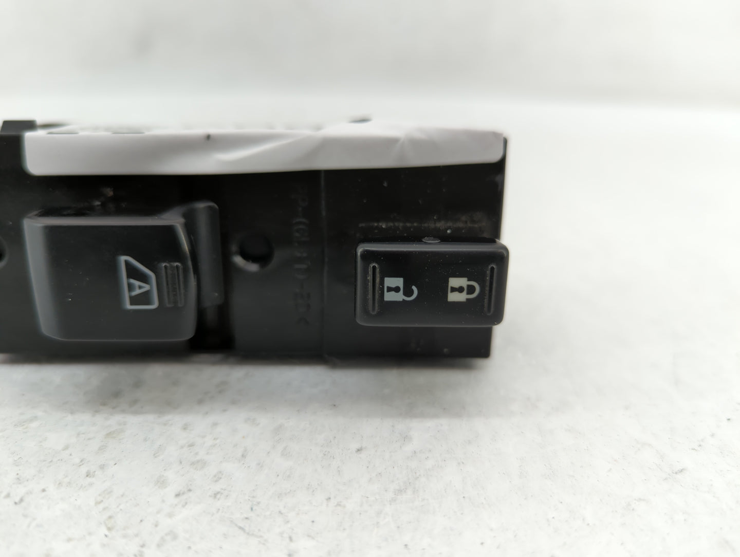 2007 Nissan Murano Master Power Window Switch Replacement Driver Side Left Fits OEM Used Auto Parts - Oemusedautoparts1.com