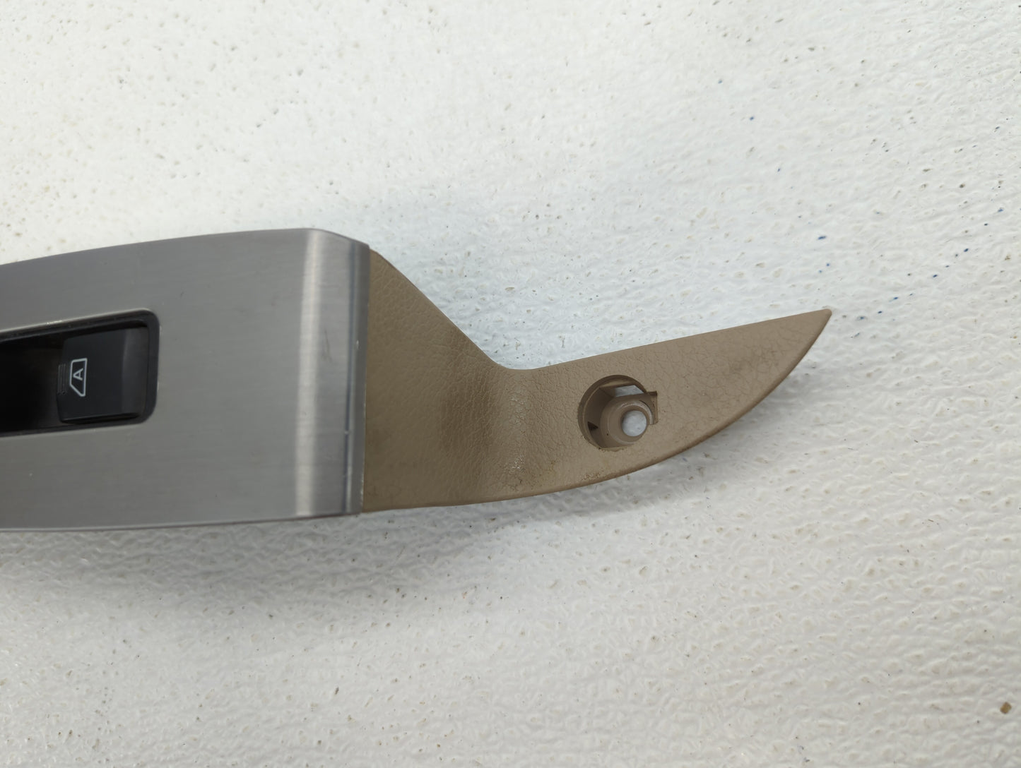 2007-2007 Nissan Murano Passenger Right Power Window Switch - Oemusedautoparts1.com
