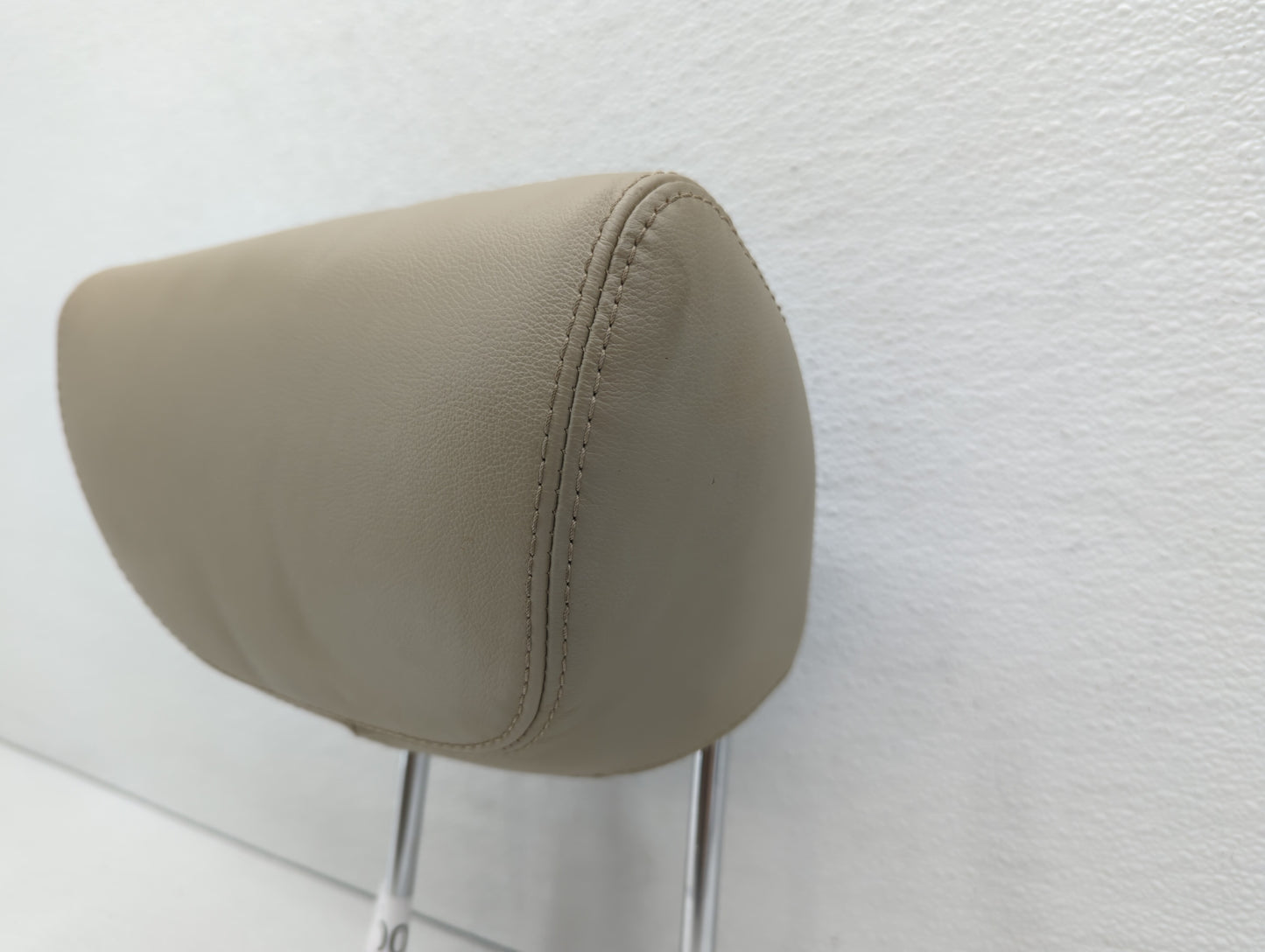 2007 Nissan Murano Headrest Head Rest Rear Seat Beige - Oemusedautoparts1.com