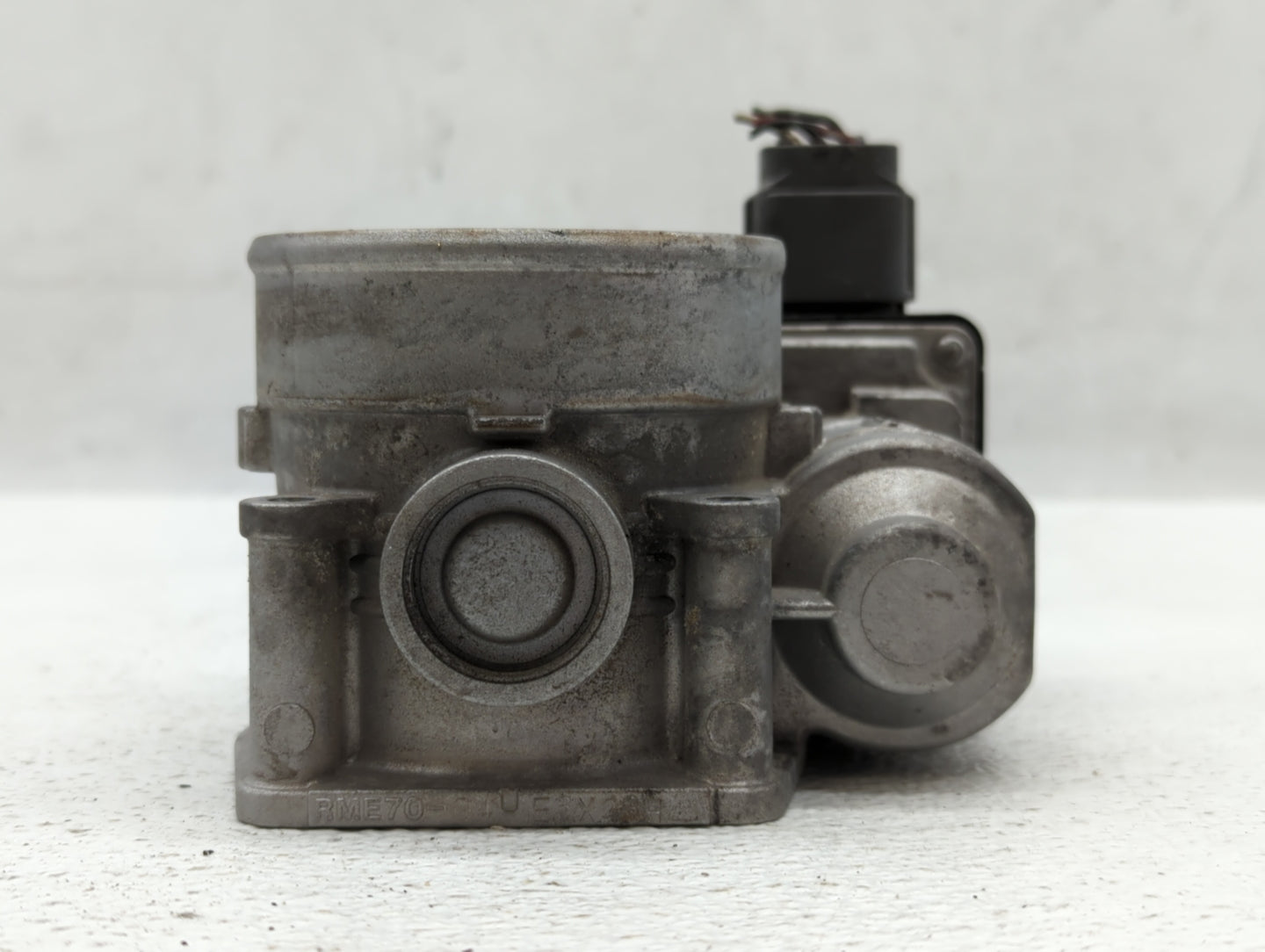 2007 Nissan Murano Throttle Body P/N:576-01 Fits Fits 2006 2008 2009 OEM Used Auto Parts - Oemusedautoparts1.com