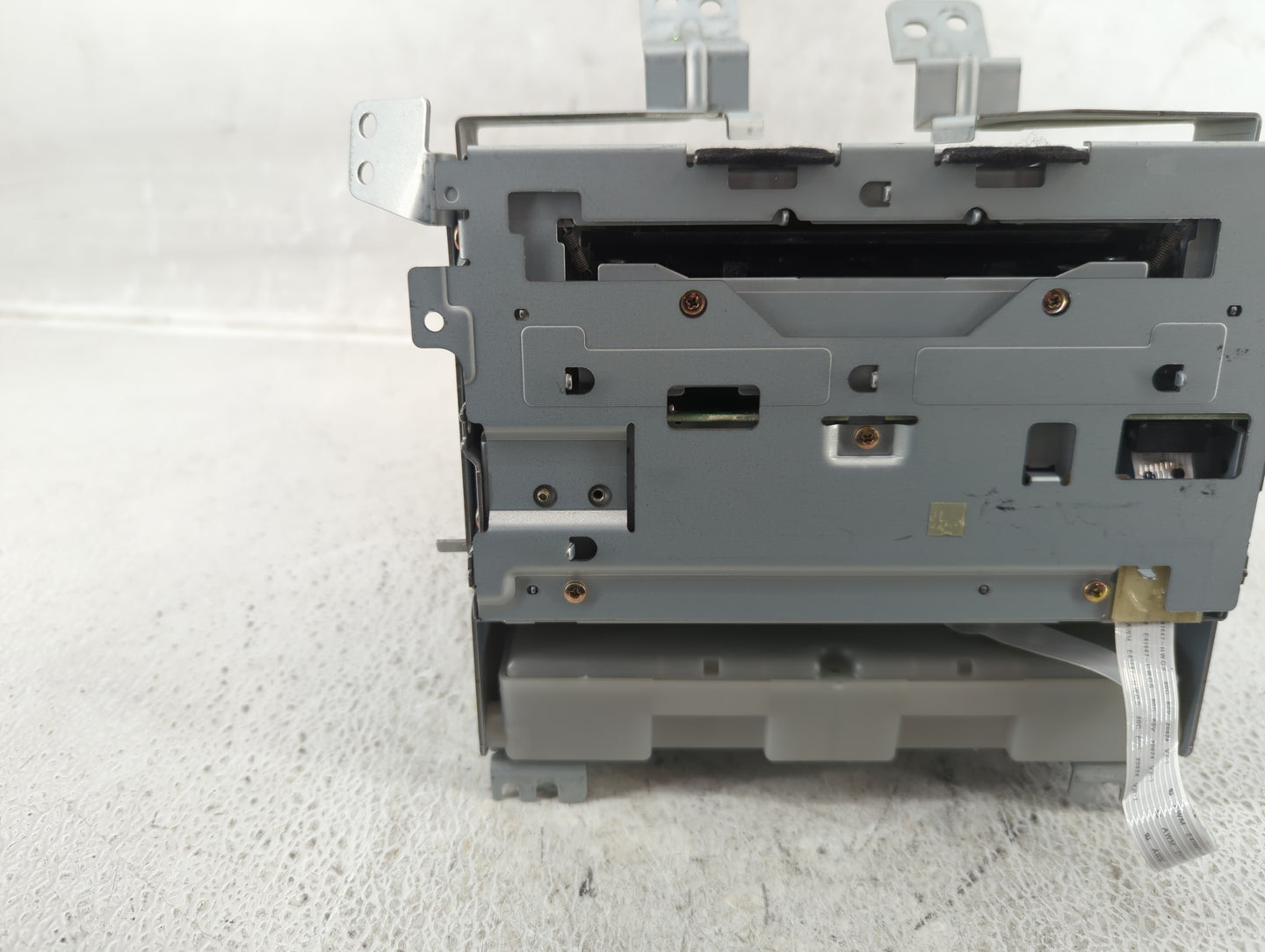 2006-2007 Nissan Murano Radio AM FM Cd Player Receiver Replacement P/N:28185 CC20A Fits Fits 2006 2007 OEM Used Auto Parts -