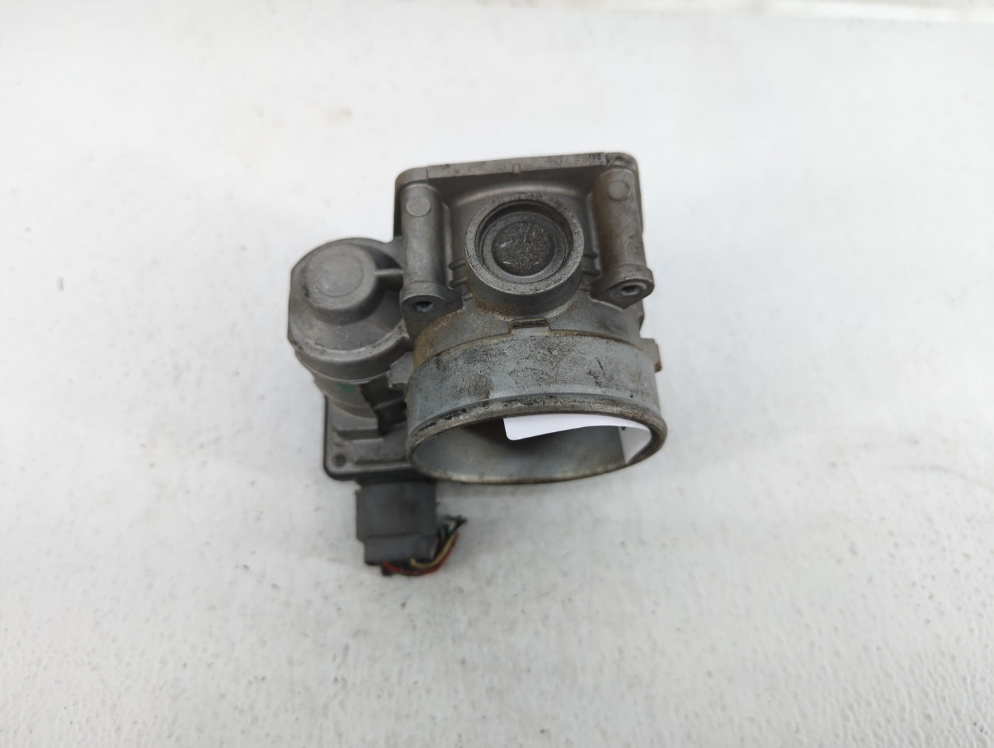 2007 Nissan Murano Throttle Body P/N:RME70-04 Fits Fits 2006 2008 2009 OEM Used Auto Parts - Oemusedautoparts1.com
