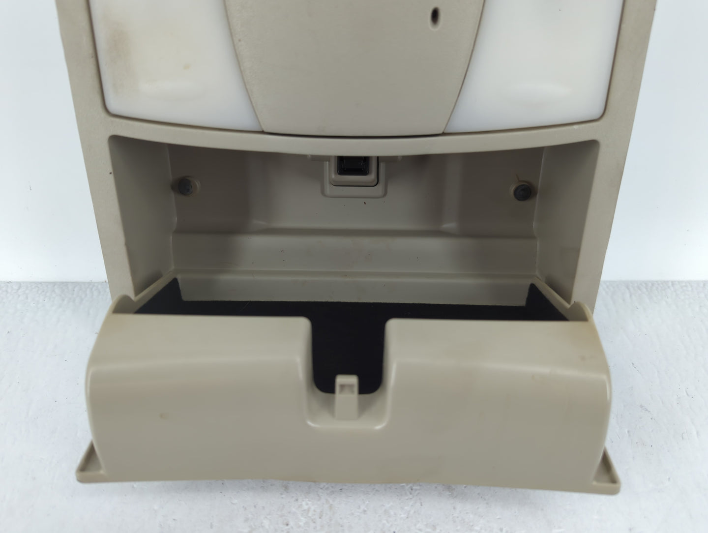 2007 Nissan Murano Overhead Roof Console 623791 - Oemusedautoparts1.com