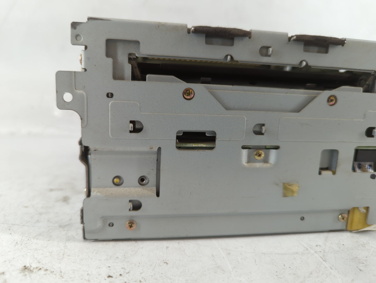 2006-2007 Nissan Murano Am Fm Cd Player Radio Receiver - Oemusedautoparts1.com