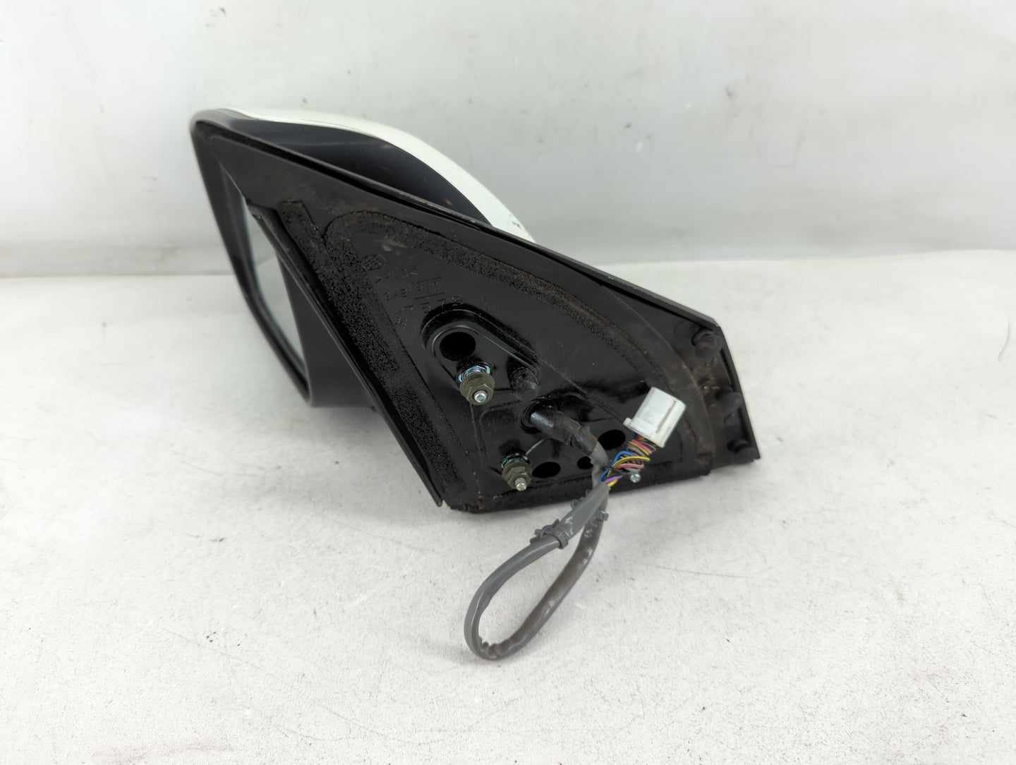 2005-2007 Nissan Murano Driver Left Side View Manual Door Mirror White - Oemusedautoparts1.com