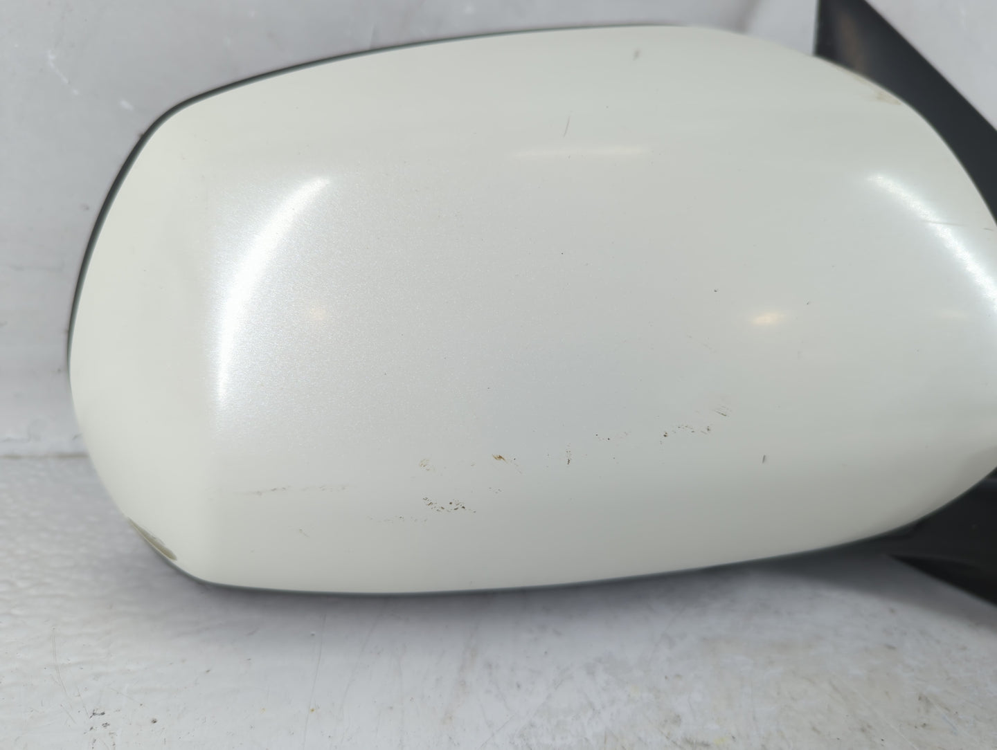 2007 Nissan Murano Passenger Right Side View Manual Door Mirror White - Oemusedautoparts1.com