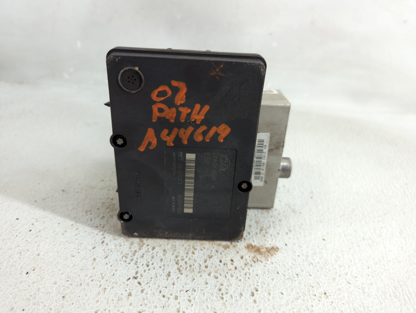 2005-2008 Nissan Pathfinder ABS Pump Control Module Replacement P/N:2102-0509 Fits Fits 2005 2006 2007 2008 OEM Used Auto Pa