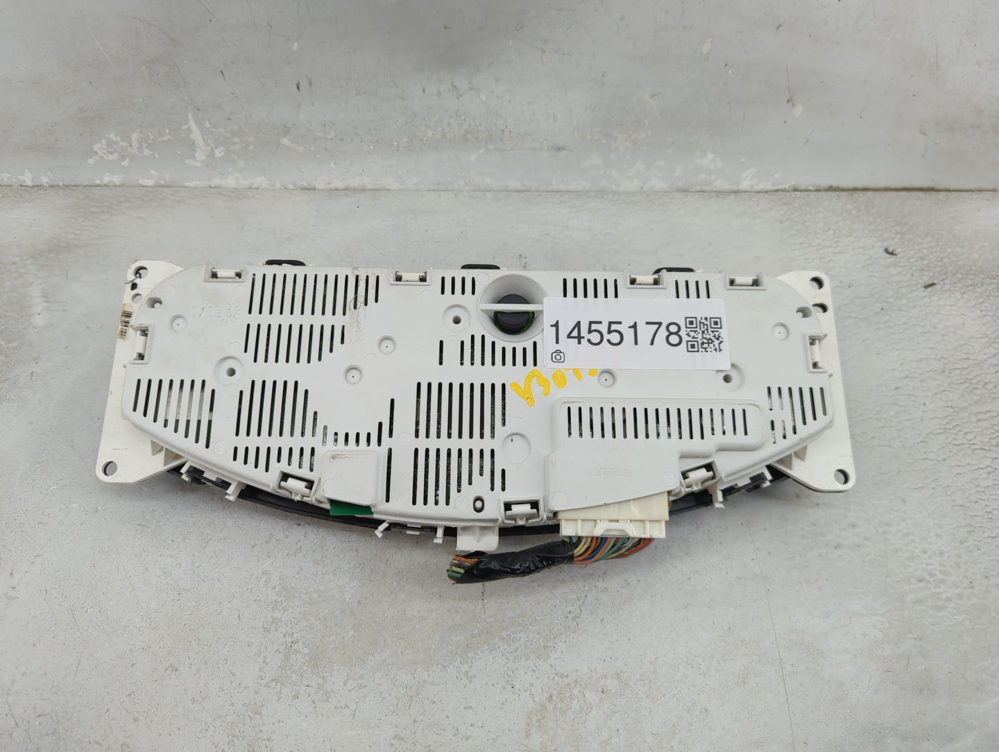 2007-2009 Nissan Pathfinder Instrument Cluster Speedometer Gauges P/N:24810-ZP77A 24810-EA48C Miles: Fits Fits 2007 2008 200