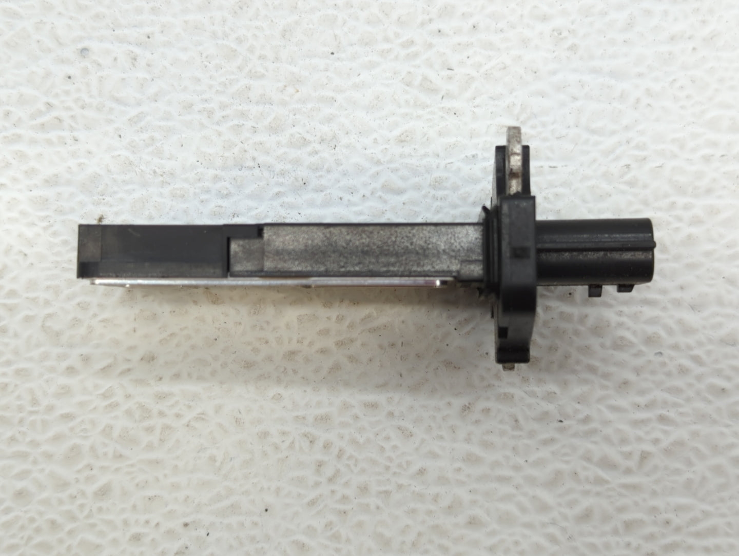 2005-2014 Nissan Pathfinder Mass Air Flow Meter Maf - Oemusedautoparts1.com